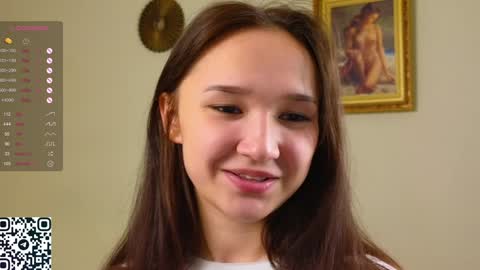 Lola online show from January 25, 7:05 pm