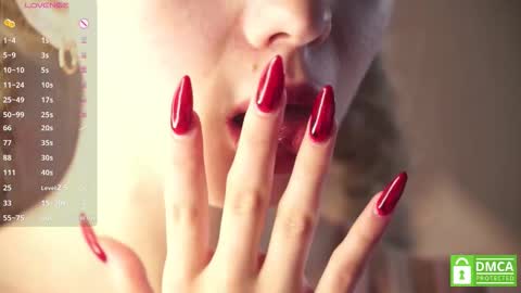 Lola online show from September 13, 4:59 pm