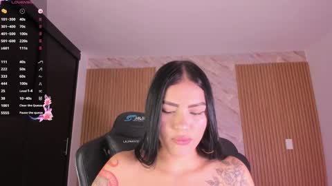    VIVIANA    online show from February 26, 8:08 pm