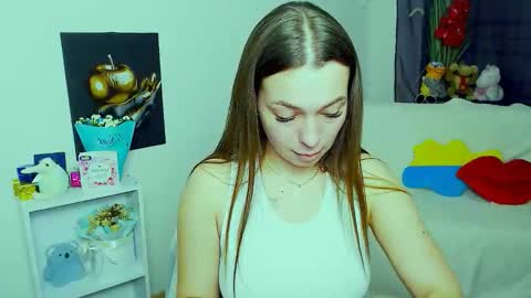 Vikki online show from March 14, 1:23 pm