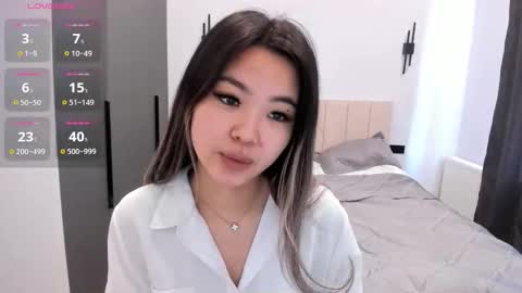 maakimita online show from October 14, 7:22 am