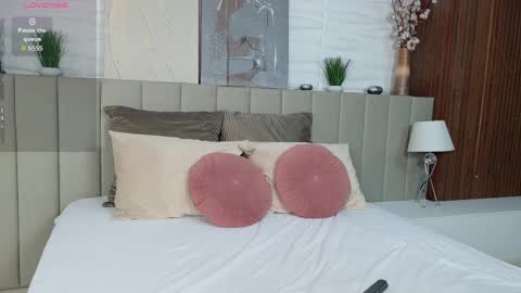 Mabel online show from April 3, 7:01 pm