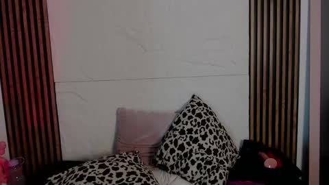 madam_artemisa online show from February 26, 2:30 am