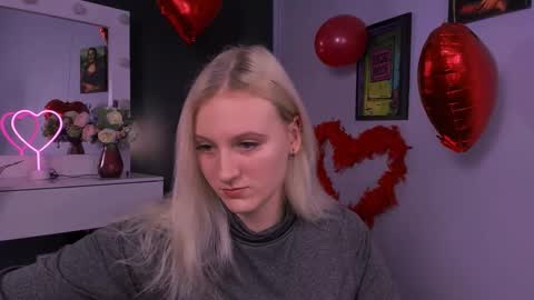 Ulis online show from February 18, 11:22 am