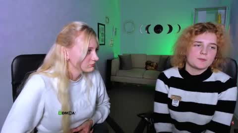 Ulis online show from December 4, 5:24 pm