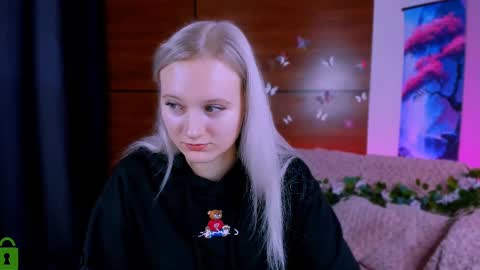 Ulis online show from December 19, 1:29 pm