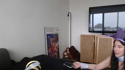 Maddie Meek  online show from October 30, 11:28 pm