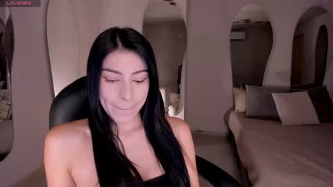 Maddison online show from June 19, 8:01 pm