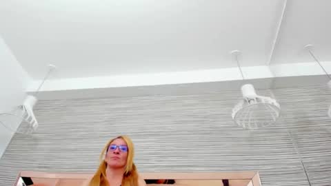 Snapshot of maddy_cartter chatting on September 26, 12:03 pm maddy cartter online show from September 26, 12:03 pm