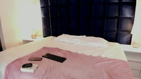 Maddy online show from March 7, 12:01 pm