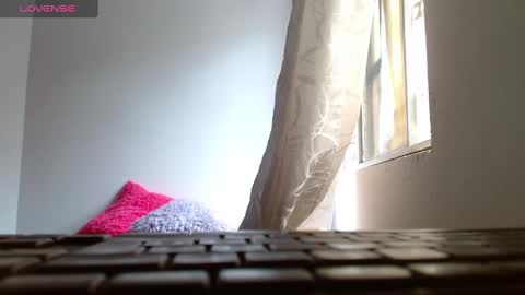    online show from February 15, 6:33 pm