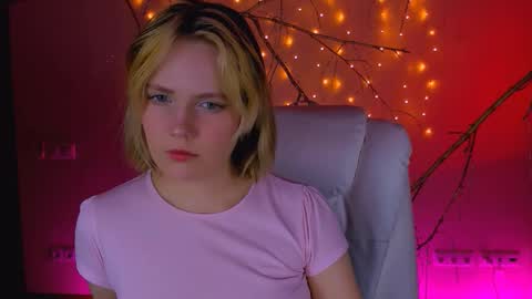 Madeline online show from February 22, 11:33 am