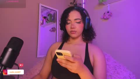 Snapshot of madelinebenet chatting on September 28, 2:07 am Madeline online show from September 28, 2:07 am