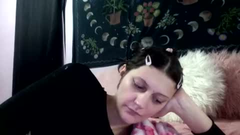 madeline online show from March 1, 9:09 am