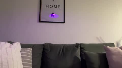 madellein online show from January 10, 12:37 am