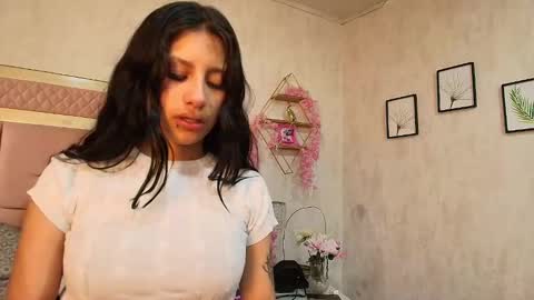 madhison_5 online show from June 4, 11:47 am