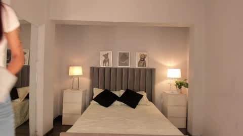 Madie  online show from February 20, 11:09 am