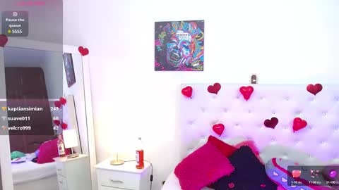 Snapshot of madison_horny69 chatting on February 15, 9:27 am Jenny online show from February 15, 9:27 am