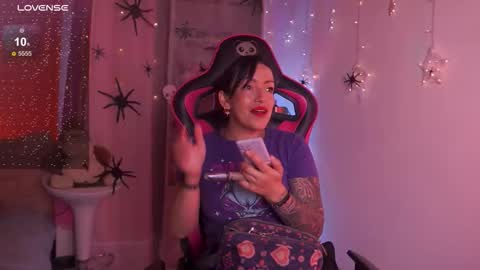 Snapshot of madison_mayer chatting on October 7, 1:37 pm Madison online show from October 7, 1:37 pm