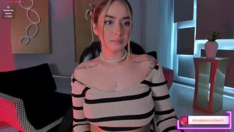 Maddi Collins online show from February 21, 12:17 pm