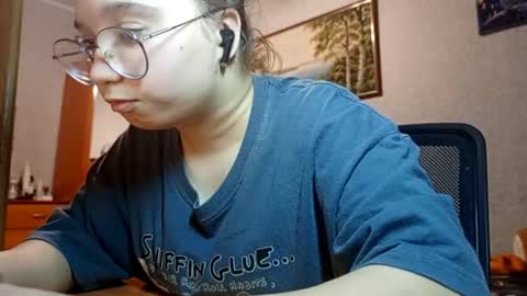 Vivienne online show from January 15, 1:50 pm