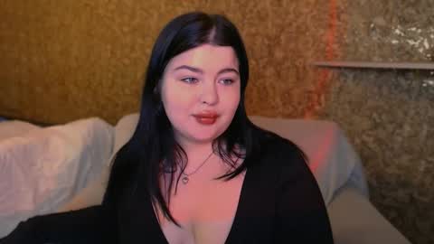 madisonmongomery online show from February 25, 12:16 pm