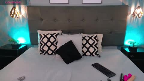 Madison Smith online show from February 15, 10:32 pm