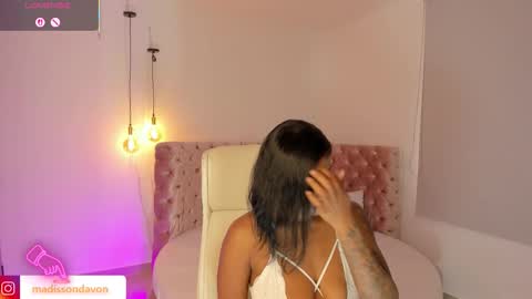 Madisson Davon online show from October 14, 8:33 pm