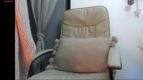 Mara online show from January 30, 5:49 pm