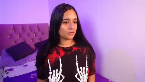 maeena online show from February 16, 11:04 pm