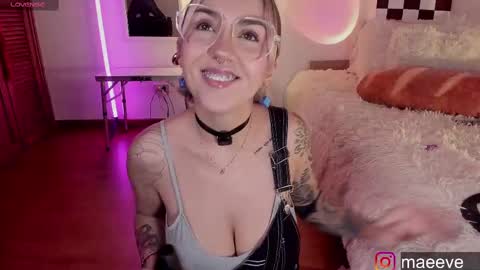 Maeve  schedule 11 am- 530 pm colombia time  online show from October 17, 1:58 pm