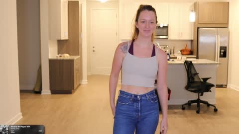 Mae online show from February 26, 11:59 pm