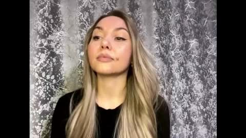 Marie online show from February 27, 1:11 pm