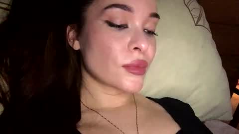 magggg658318 online show from December 19, 3:26 pm