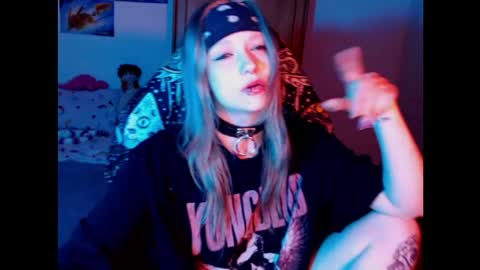 Magdalene Swaggy online show from April 28, 6:01 pm