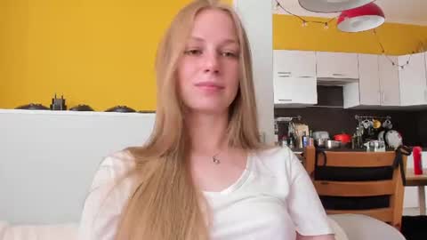 Alice  online show from July 1, 12:37 pm