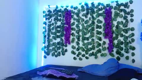 Jade online show from February 23, 7:06 am