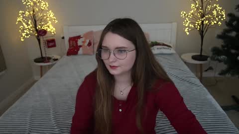 Emily online show from December 17, 1:49 pm