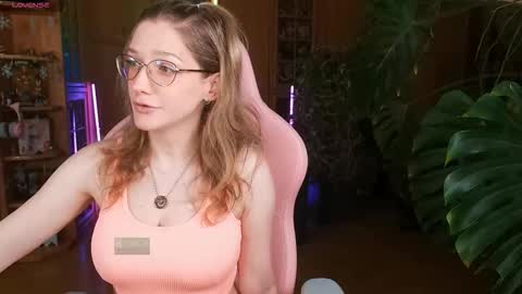 Nicole online show from January 14, 6:13 pm