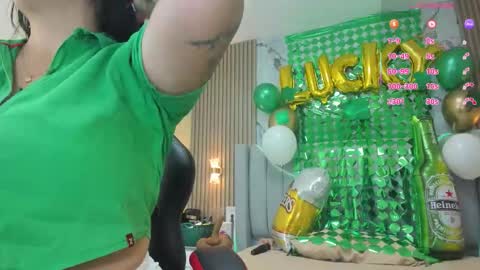 magievans1 online show from March 17, 12:42 pm