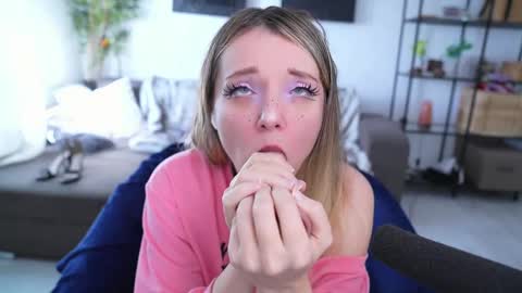 Ami online show from March 11, 10:29 am