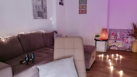 Ami online show from February 6, 9:34 am