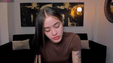  Maia  online show from January 18, 5:53 pm