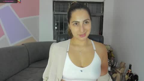   online show from February 18, 11:41 pm