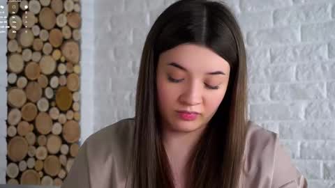 Lucy online show from February 21, 6:36 am