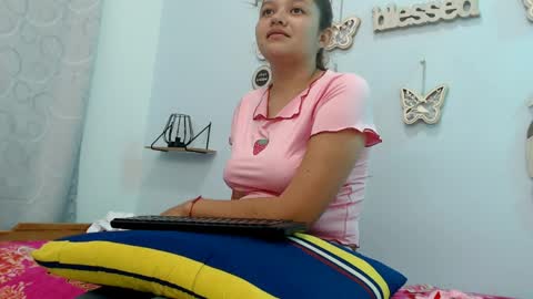 MAIDY online show from April 21, 7:54 pm