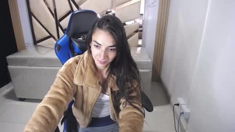 Maily online show from November 27, 2:47 am