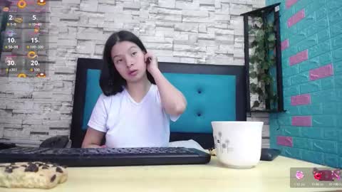  MAILY CAN  online show from October 4, 1:06 pm