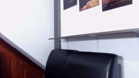 MAIRA online show from February 13, 8:10 pm