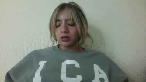 majo_gomezz online show from March 2, 3:06 am